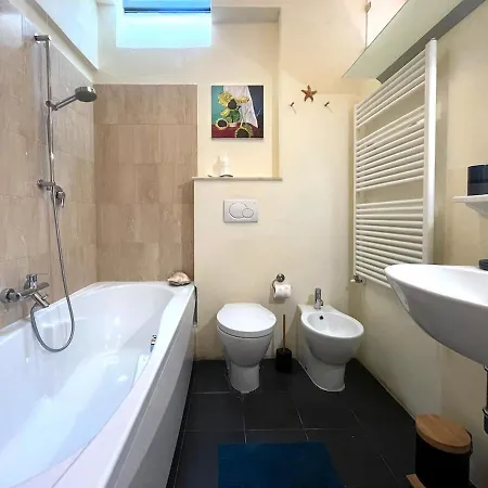 Casa Cielo & Torri דירה לוקה